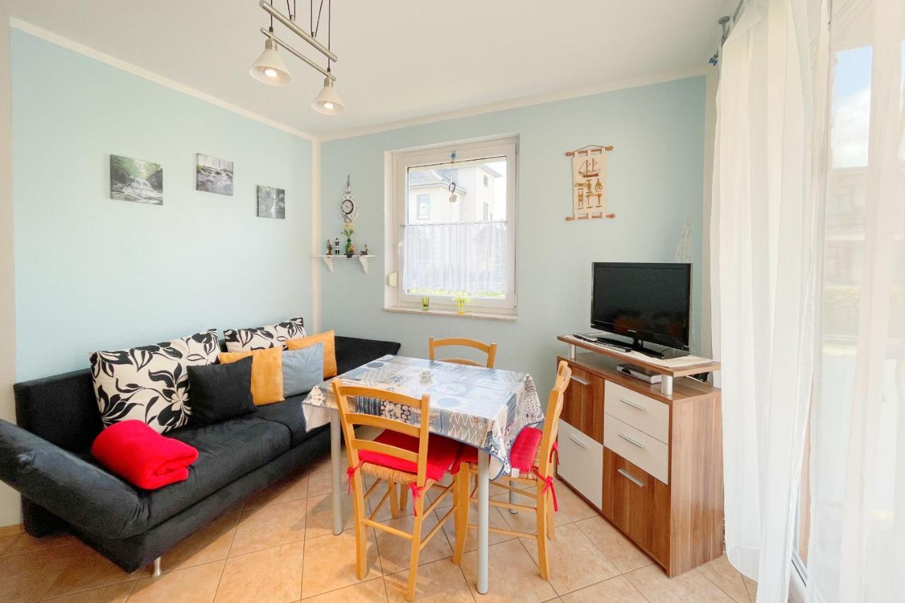 Waldstrasse 8A Ferienwohnung Richter Uckeritz Exteriér fotografie